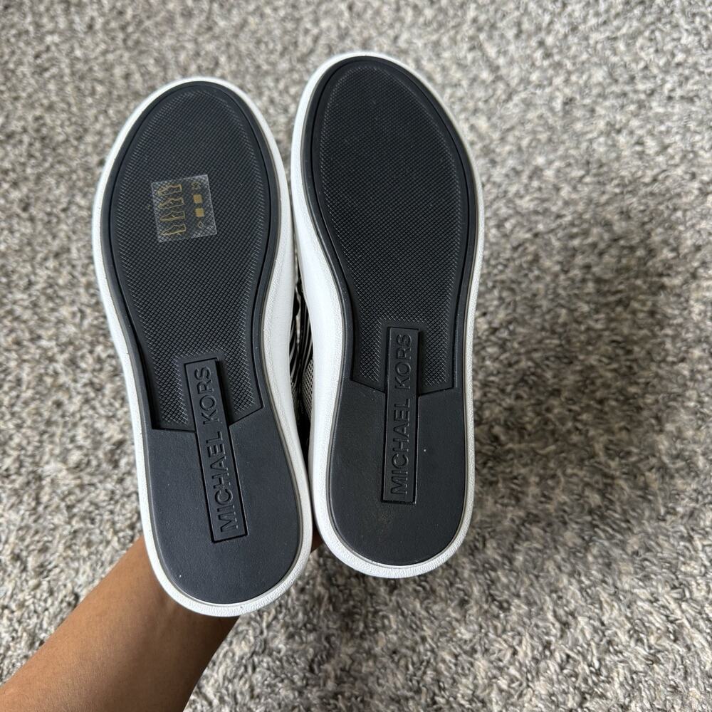 Michael Kors Slip-On Keaton Leather Sneakers Shoe Black White Logo Size 6 New - Picture 5 of 10